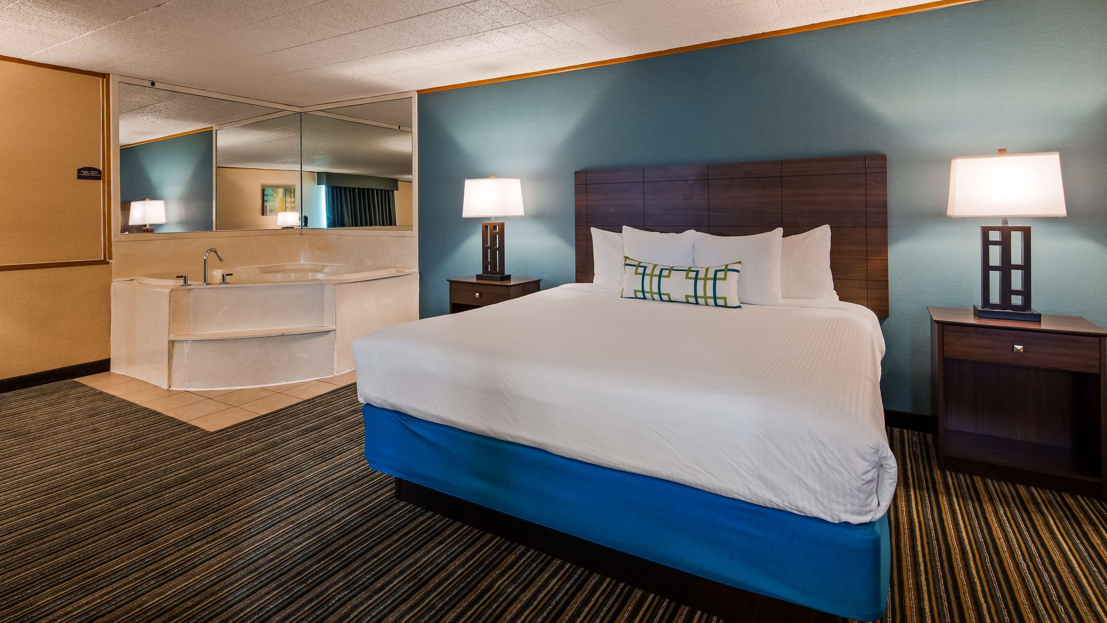 Best Western Woodhaven Inn Eksteriør bilde
